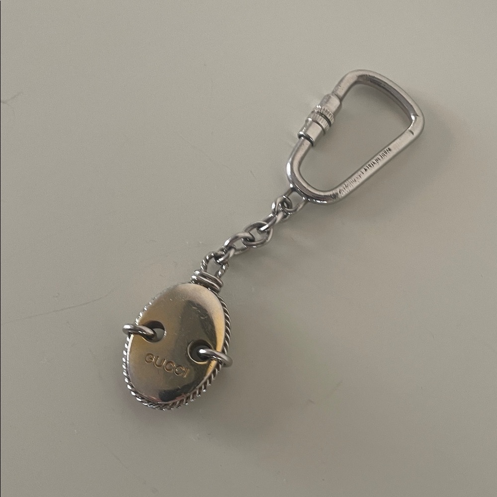Gucci Oval Rope-Edge Keyring